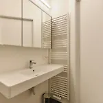 Lecomte - The Shoreline Ocean View 48 Apartment *