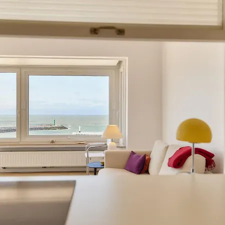 Lecomte - The Shoreline Ocean View 48 Апартаменты